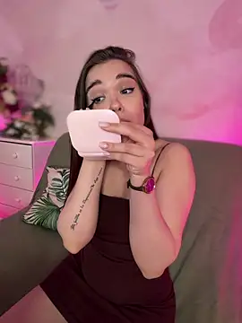 BabyShy- online show from April 6, 4:46 am