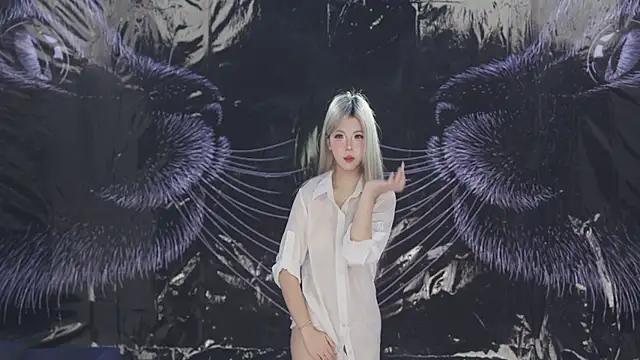 sweetgirls888 online show from April 15, 12:33 am