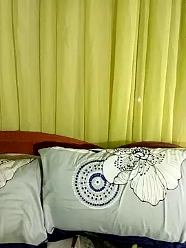 Esenia505 online show from April 5, 2:38 pm