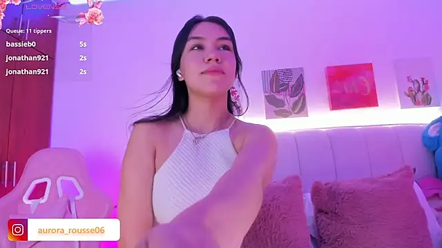 aurora rousse online show from April 5, 1:15 am