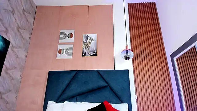 Ivy Spicy online show from April 14, 8:31 pm