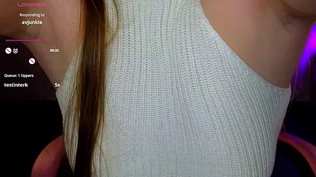 Lovelly molly1 online show from March 23, 7:20 pm