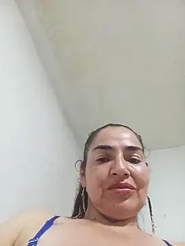 MaryRoze  online show from March 27, 2:35 am