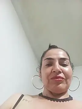 MaryRoze  online show from April 9, 1:41 am