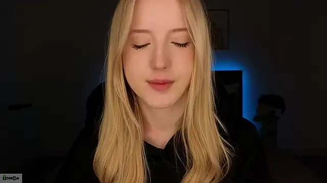 adele armass online show from February 13, 9:38 pm