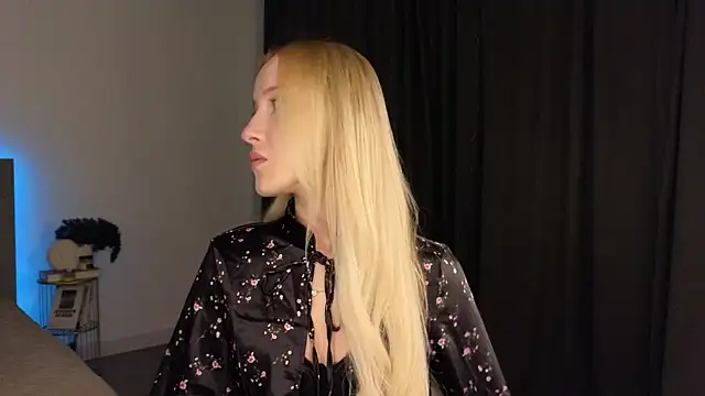 adele armass online show from August 3, 9:09 pm