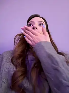 LilluKatten online show from March 9, 1:14 pm