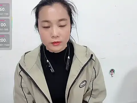 Lingling-Baby520 online show from March 18, 4:06 am