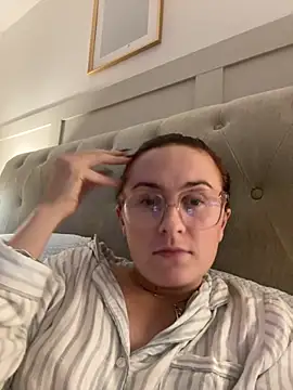 EmLovesxx online show from November 17, 9:26 pm