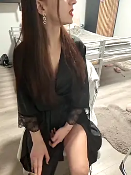 rebebia13 online show from February 3, 6:45 pm