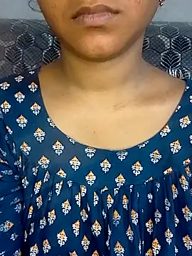 Neha533 online show from March 11, 6:32 pm