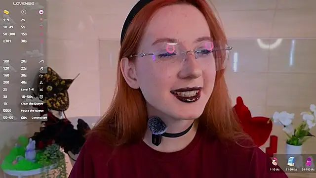 WICKEDEMBER online show from March 31, 2:33 am