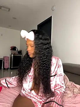 PrincessDreamm online show from November 25, 12:02 am