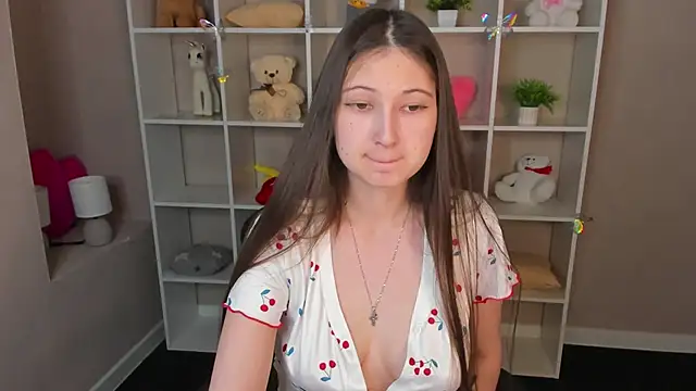 Ella Burns online show from May 4, 1:20 am