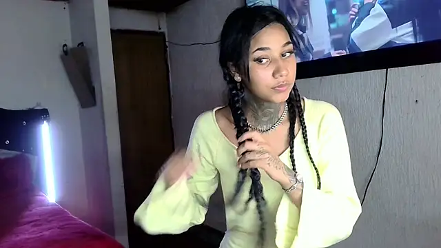 lyam ebony  online show from March 19, 6:01 pm