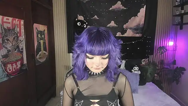 ravencollen online show from March 27, 7:58 pm