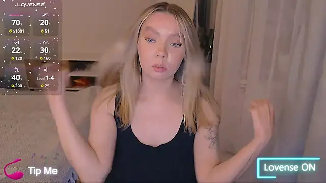 PolinaXXXXJones online show from December 15, 7:41 pm