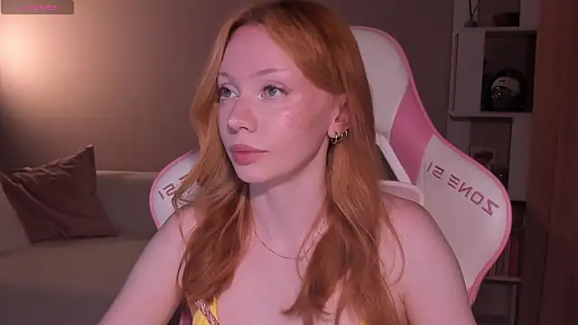 Elisahsthetics online show from August 2, 5:49 pm