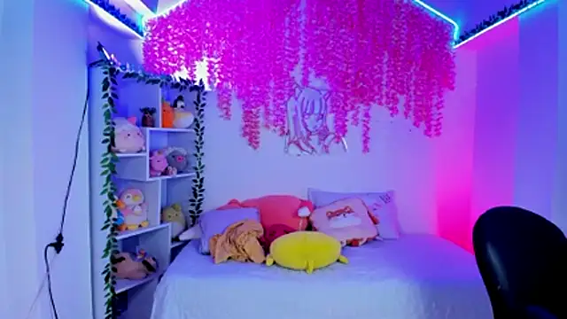  hanna sky online show from March 14, 6:53 pm