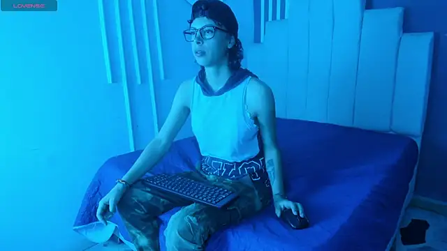 AliceMadnes online show from July 12, 6:42 pm
