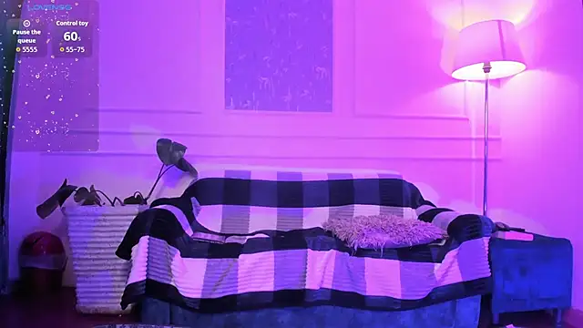 AliceMadnes online show from March 14, 1:56 pm