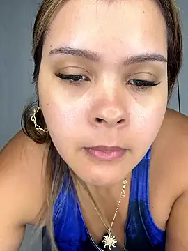 MelodySanz online show from April 6, 5:30 am