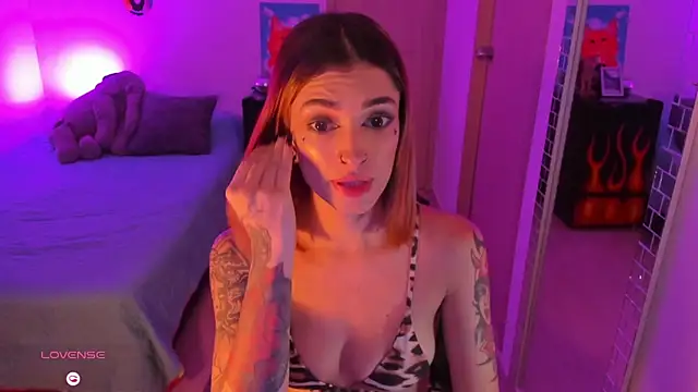 rotwallace online show from February 3, 9:40 pm