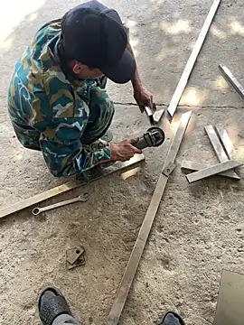 Lyla john online show from April 9, 8:31 am