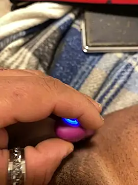 juicythickclit69 online show from February 4, 3:37 pm