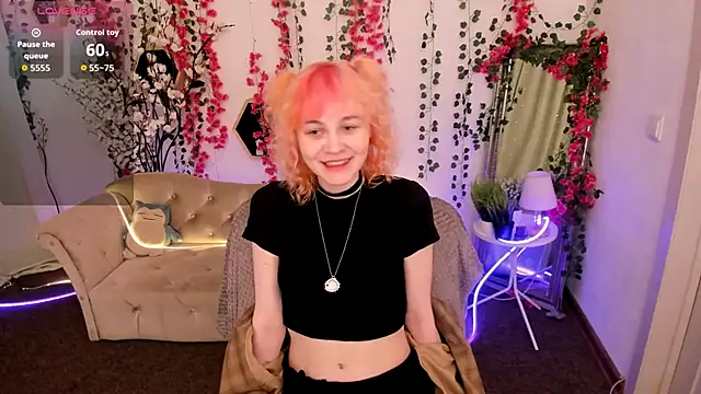 Awawrin online show from November 19, 8:42 pm