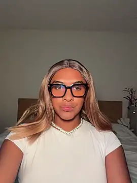 Ashleythelatina online show from July 29, 1:22 pm