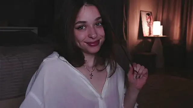 yoyogirlx online show from May 3, 1:58 pm