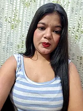 DIMPLE-GIRL88 online show from April 13, 8:31 pm