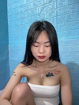 Lynk2x online show from April 13, 10:05 am