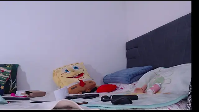 Mia foxxy  online show from April 21, 3:08 pm