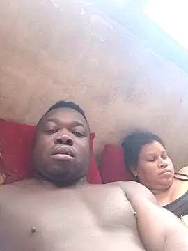 M milove online show from April 21, 12:23 pm