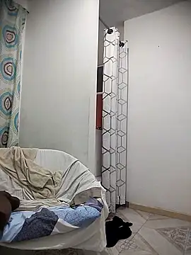 BWW-CINDY11 online show from March 12, 7:49 pm