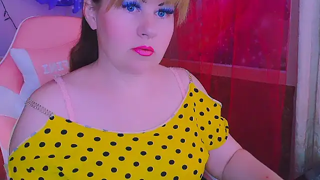 BESTLOLA online show from May 29, 9:18 am