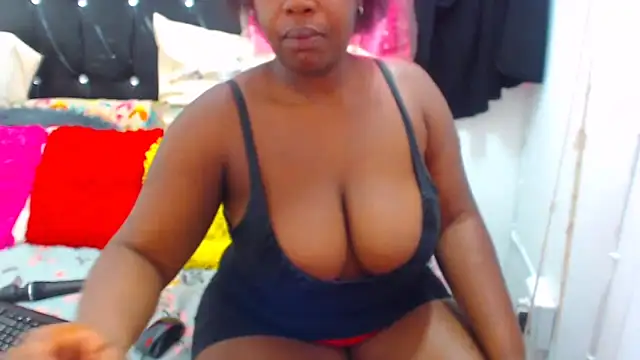 melanin lizzy online show from March 8, 7:12 am