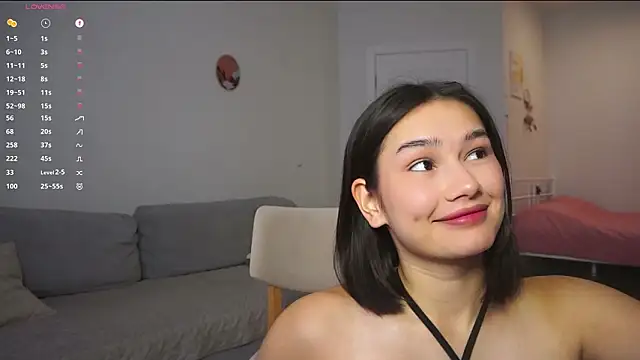 SoftLuna online show from March 14, 5:30 am