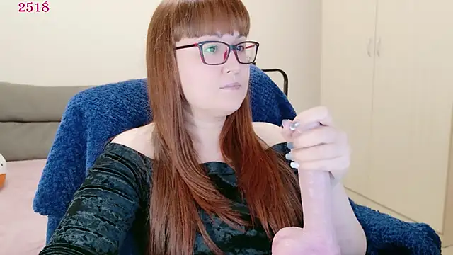 Foxy-lady online show from April 19, 6:10 pm