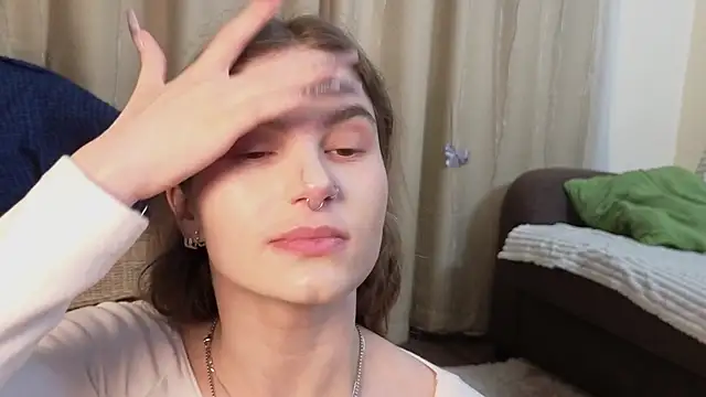 RozanneJordan online show from April 24, 5:16 pm