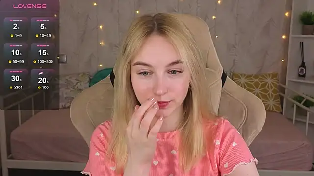 Shy Polly online show from June 7, 12:06 am