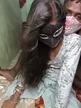 Laxmidevi000 online show from May 27, 7:49 am