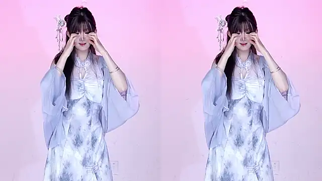 CM---002 online show from March 14, 1:50 am