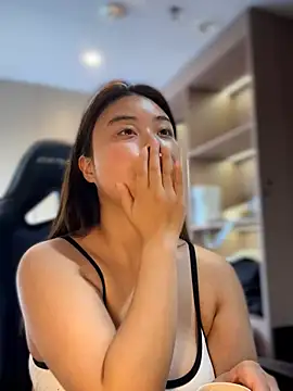 Toffee-00 online show from March 26, 8:16 am