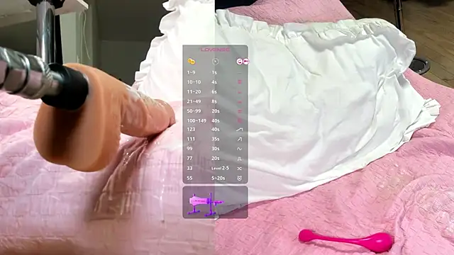 EIeniVanwart online show from April 8, 6:10 pm