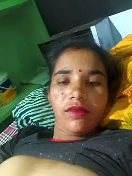 Uma sain online show from April 3, 11:14 pm