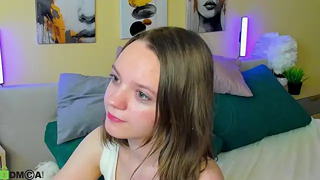 Olivia Riesz online show from March 27, 8:26 am
