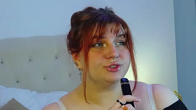 BelladonnaFox online show from March 27, 9:15 pm